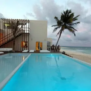 condohotel-en-playa-del-carmen-77710.allrivieramayahotels.com/